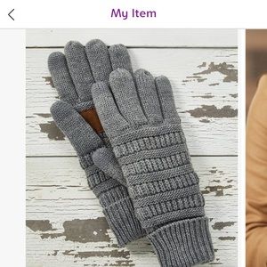 Gray knit smart-tip gloves
